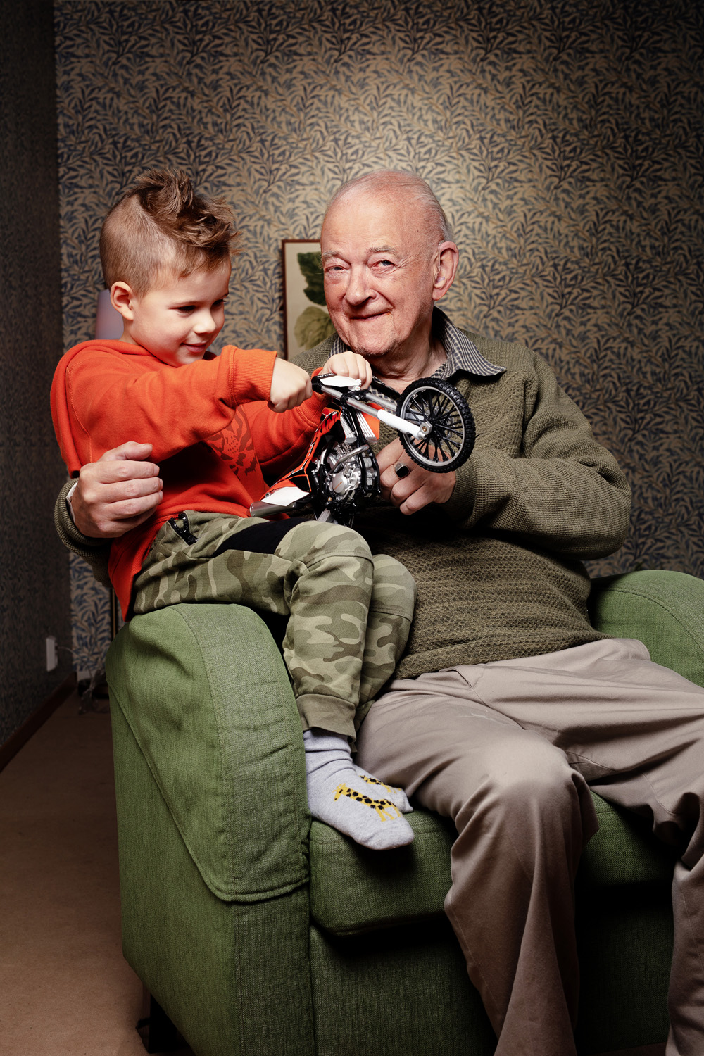 TV4_Old__Roger_Edvin_081-1